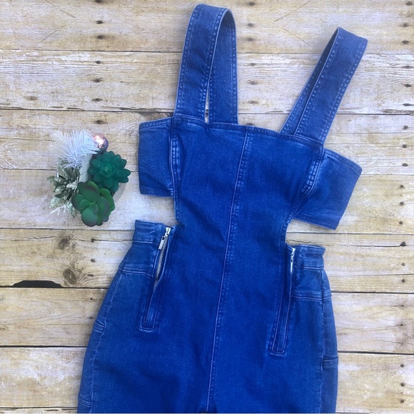 ⚔️SOLD⚔️ Kendall + Kylie Cut Out Denim Jumpsuit Blue Jean Overalls Small - Picture 2 of 10